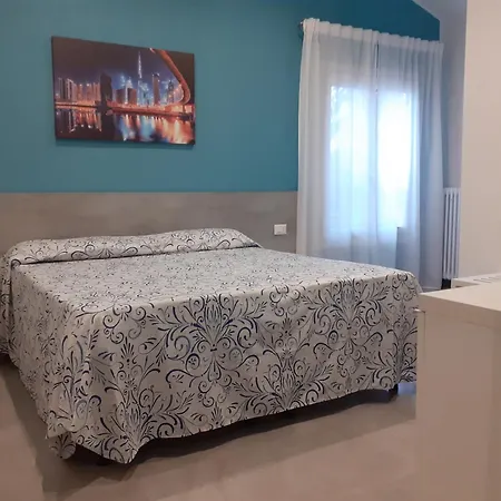 Royal & Breakfast 摩德纳